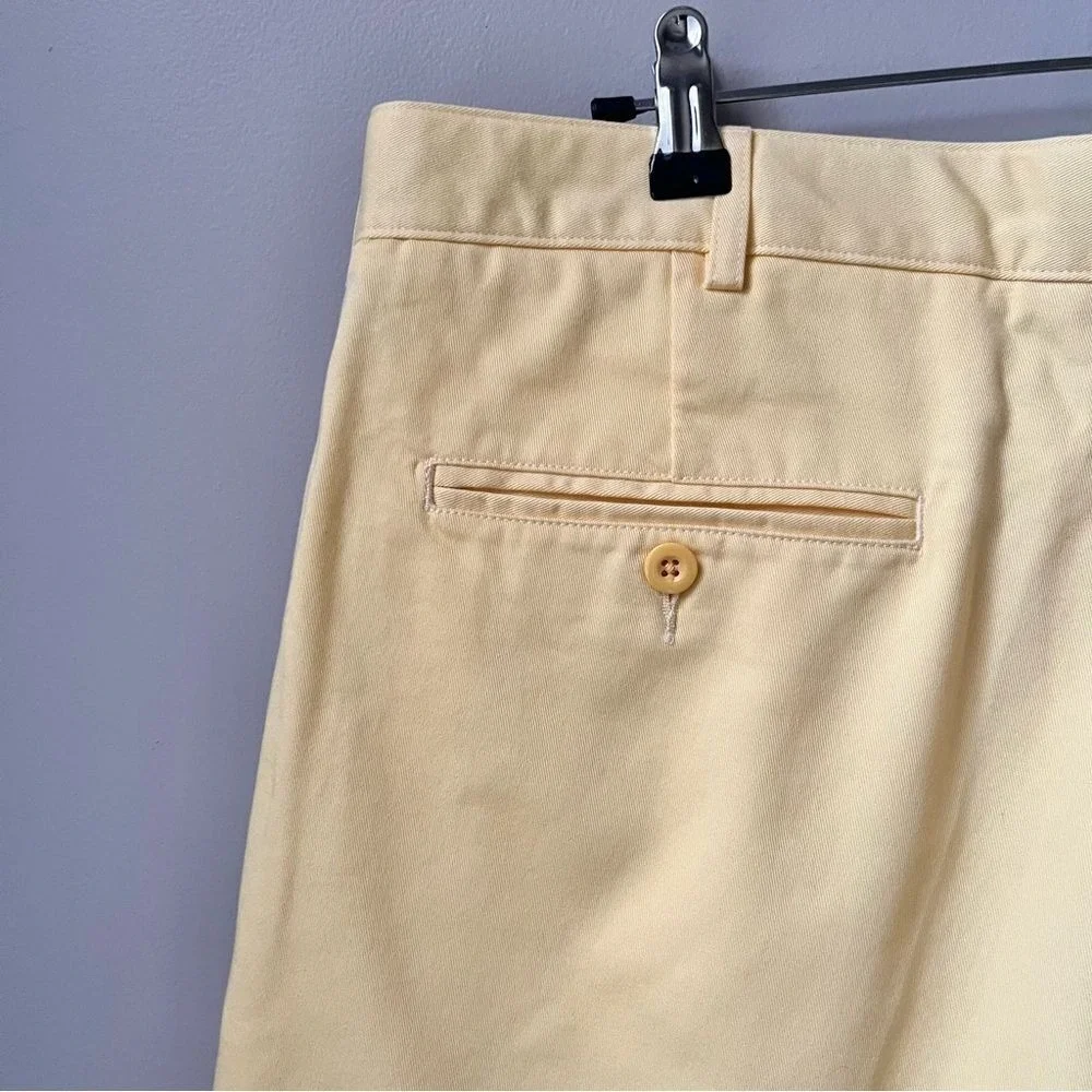 Lands' End Shorts Men's 35 Yellow Pleated 100% Cotton Golf NWOT Preppy Chino